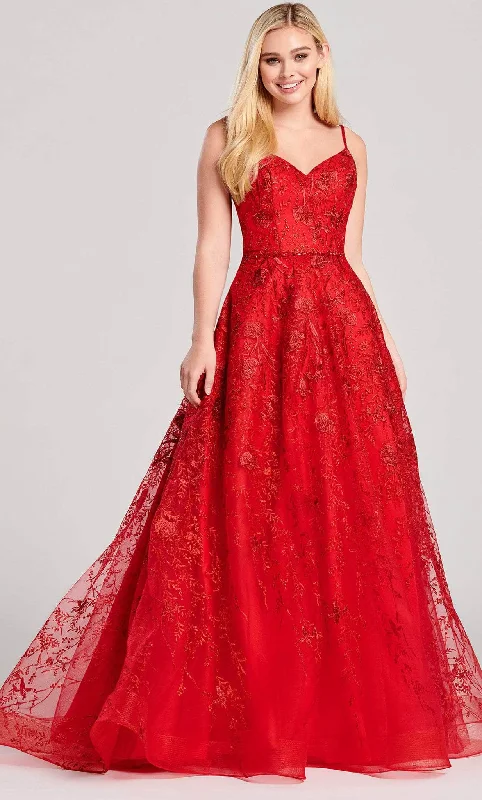 prom dresses for hourglass figuresEllie Wilde EW22015 - Floral Lace V-Neck Prom Gown