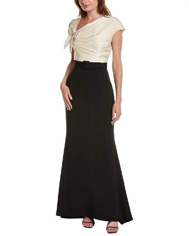 Formal Dress for Creative ThemesBadgley Mischka Two-Tone Gown