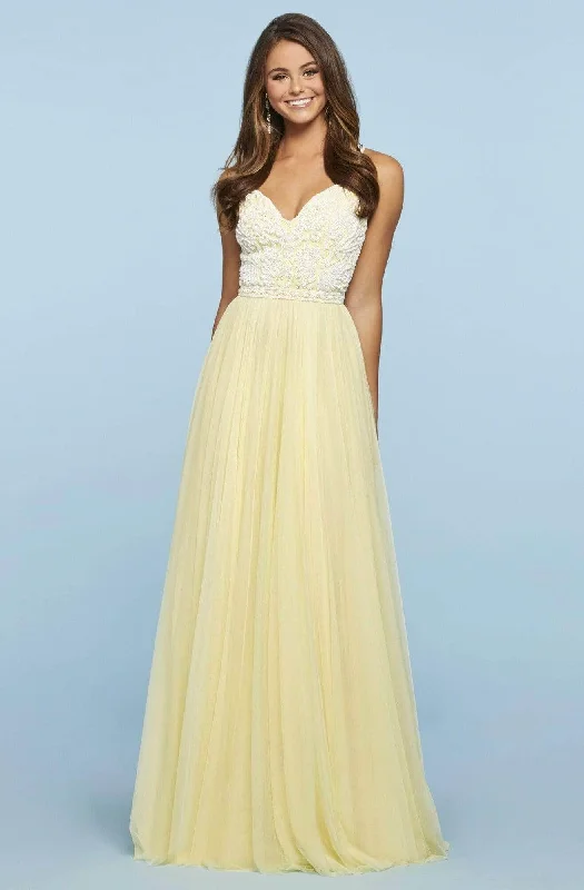 prom dress try-on ideasSherri Hill 53556 - Sweetheart Pleated Prom Dress